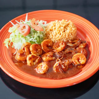 Camarones Diablos (Shrimp in Spicy Red Sauce)
